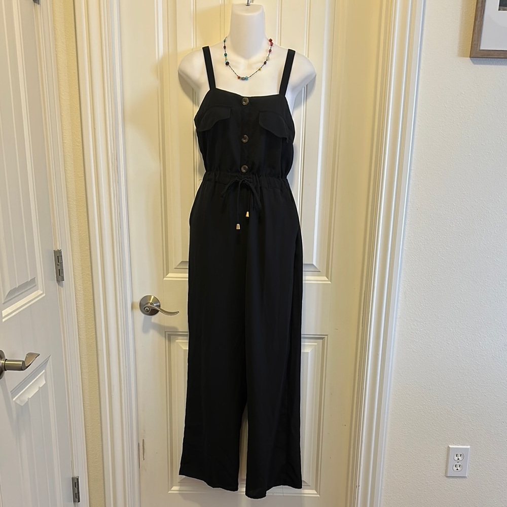 Black Sleeveless Jumpsuit